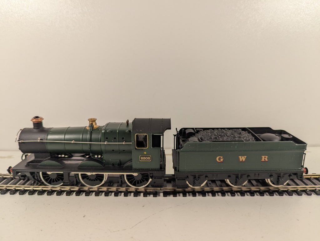 Mainline Railways 37-058 2251 Class Collett 0-6-0 GWR Unlined Green