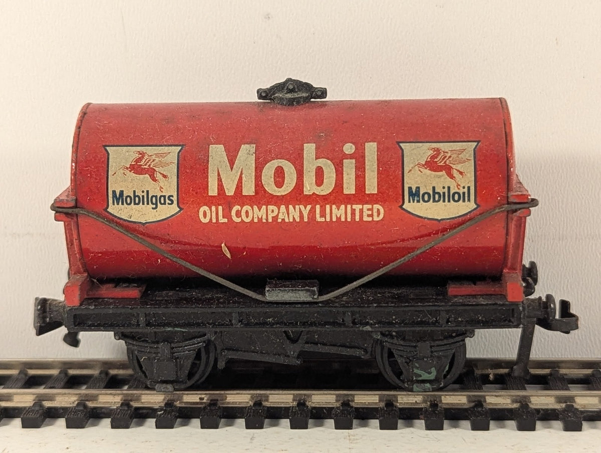 Hornby Dublo OO Gauge Mobil Tank Wagon Wagons Mobil Red 32080