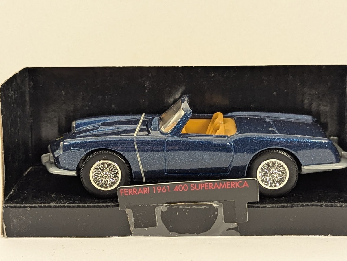 Shell Ferrari 1961 400 Superamerica Die-cast Car Metallic Blue