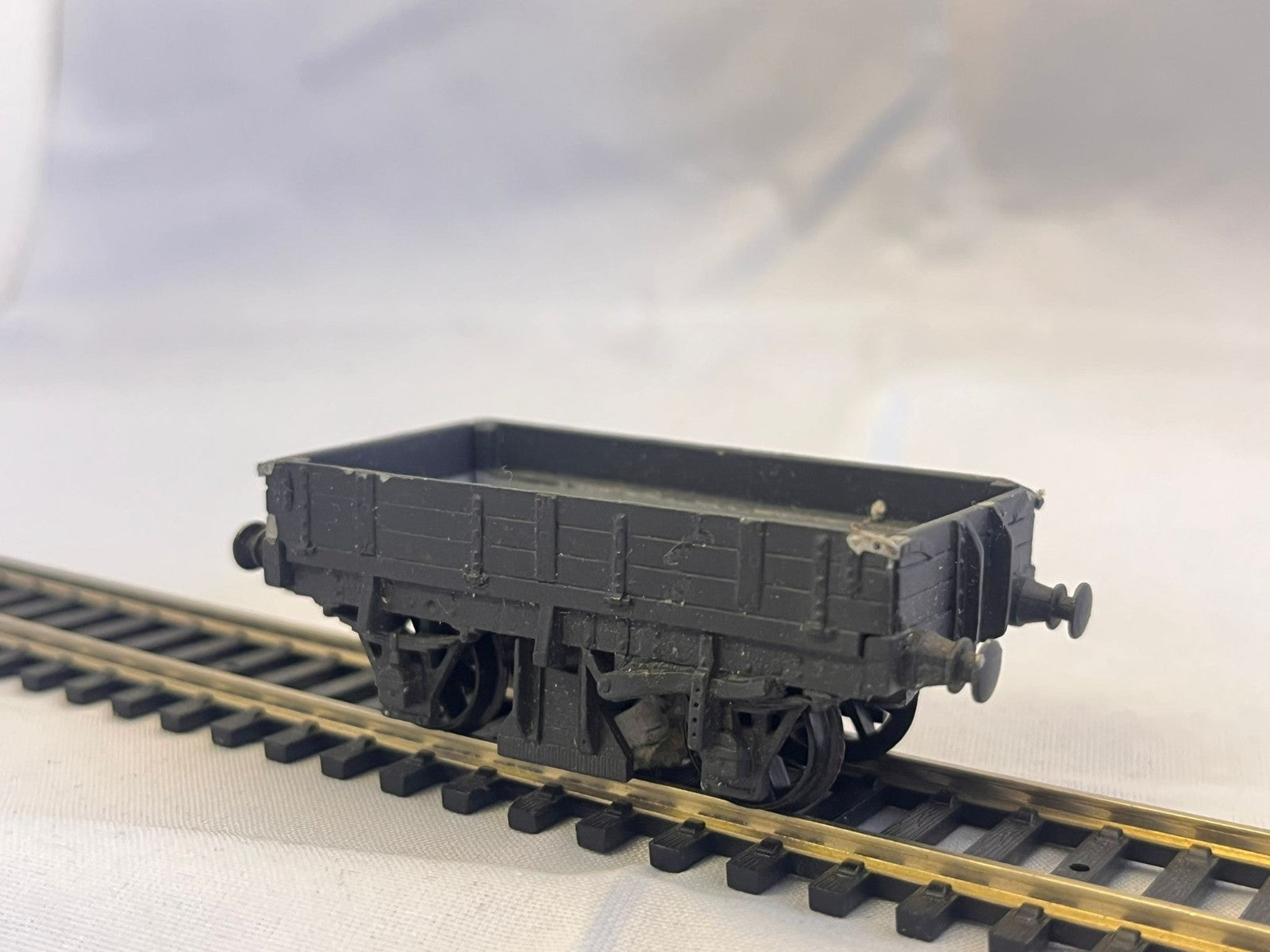 Kitbuilt OO Gauge 3 Plank Cleaning Wagon