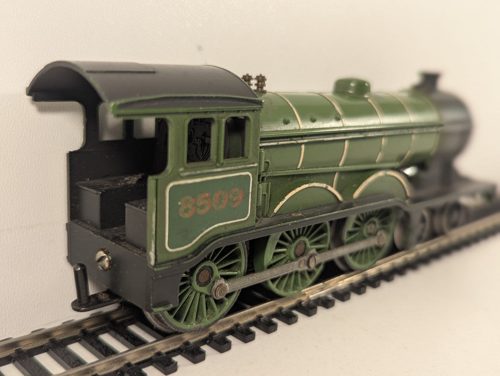 Hornby Tri-ang R866 LNER Class B12 Steam Locomotive No Tender OO Gauge