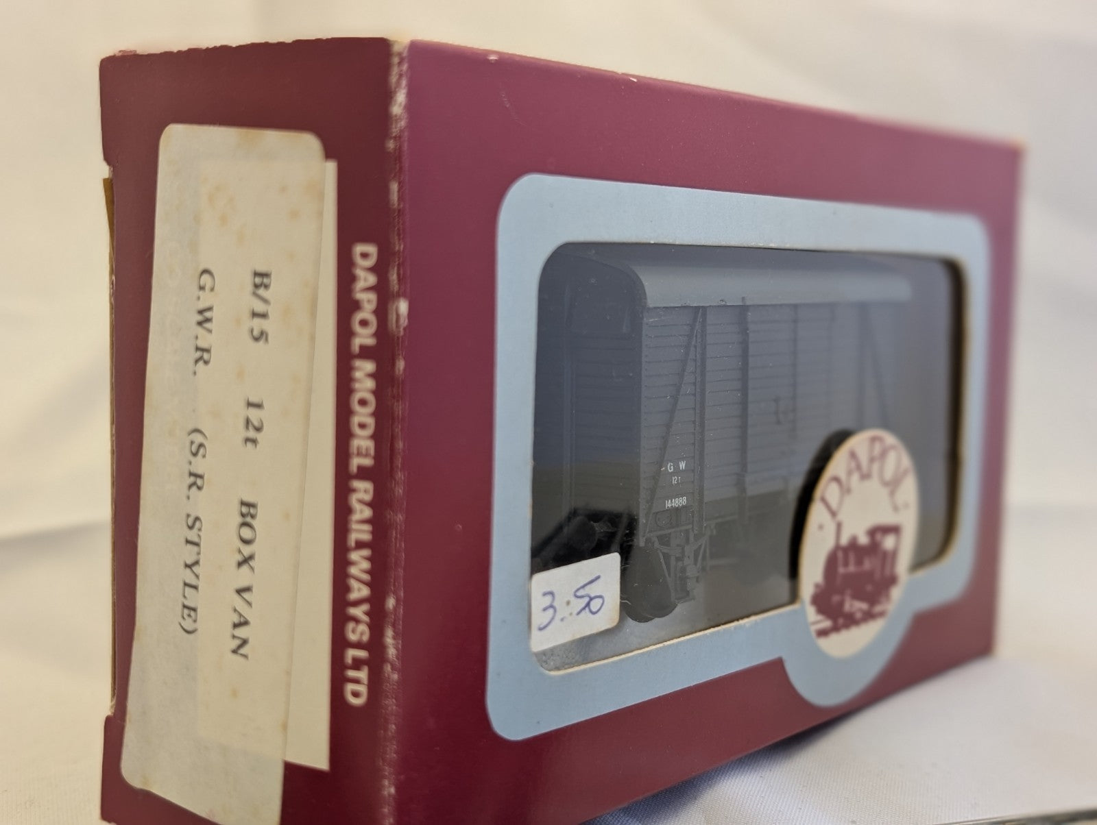 Dapol B/15 GWR 12T Box Van SR Style