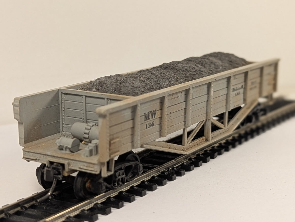 Tru-Scale HO Scale NW 134 Ballast Car with Load Ready-Bilt Equipment