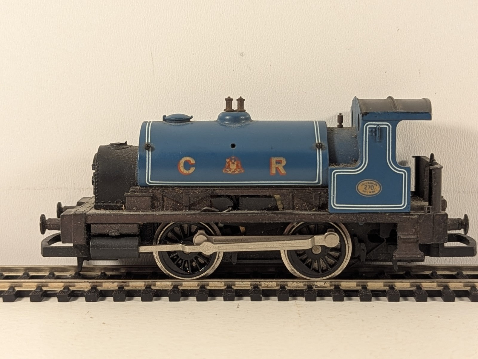 Hornby OO Gauge Caledonian Railway 0-4-0ST Pug Steam Locomotive 270