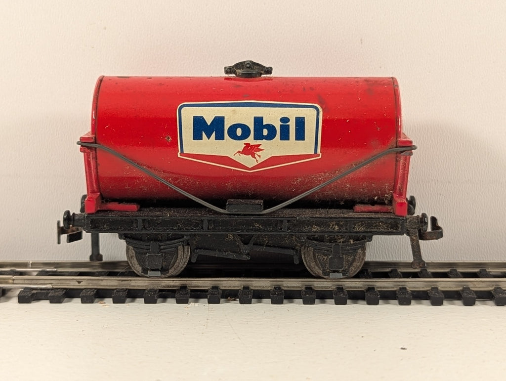 Hornby Dublo 32084 OO Gauge D1 Mobil Tank Wagon - Boxed