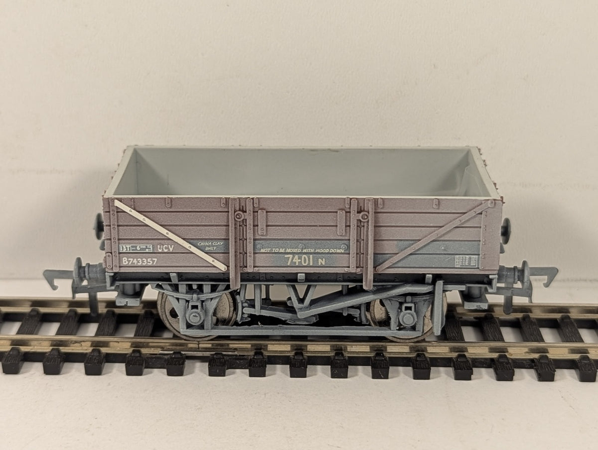 Bachmann OO Gauge China Clay Wagon without Hood Goods Wagon B743357