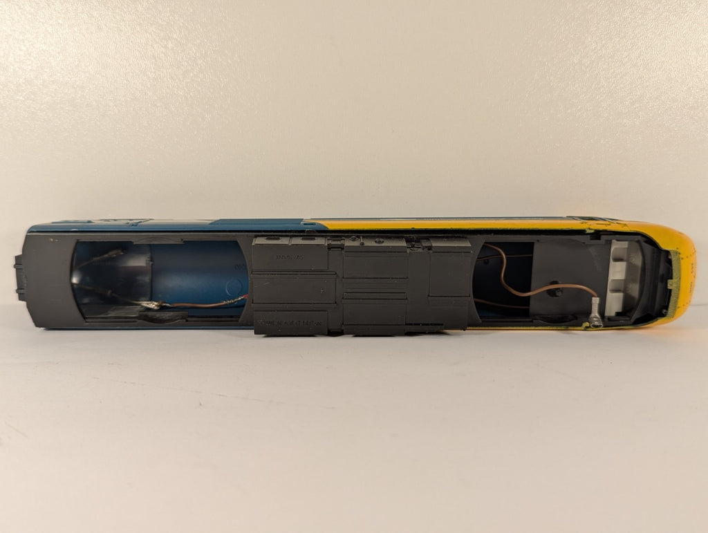 Hornby Class 43 InterCity 125 HST Power Car 43010 – Shell Only – OO Gauge