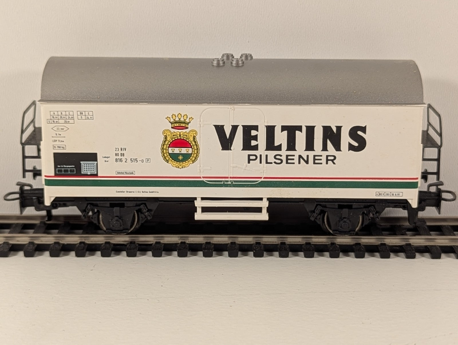 Märklin HO 4416 Veltins Pilsener Refrigerator Wagon