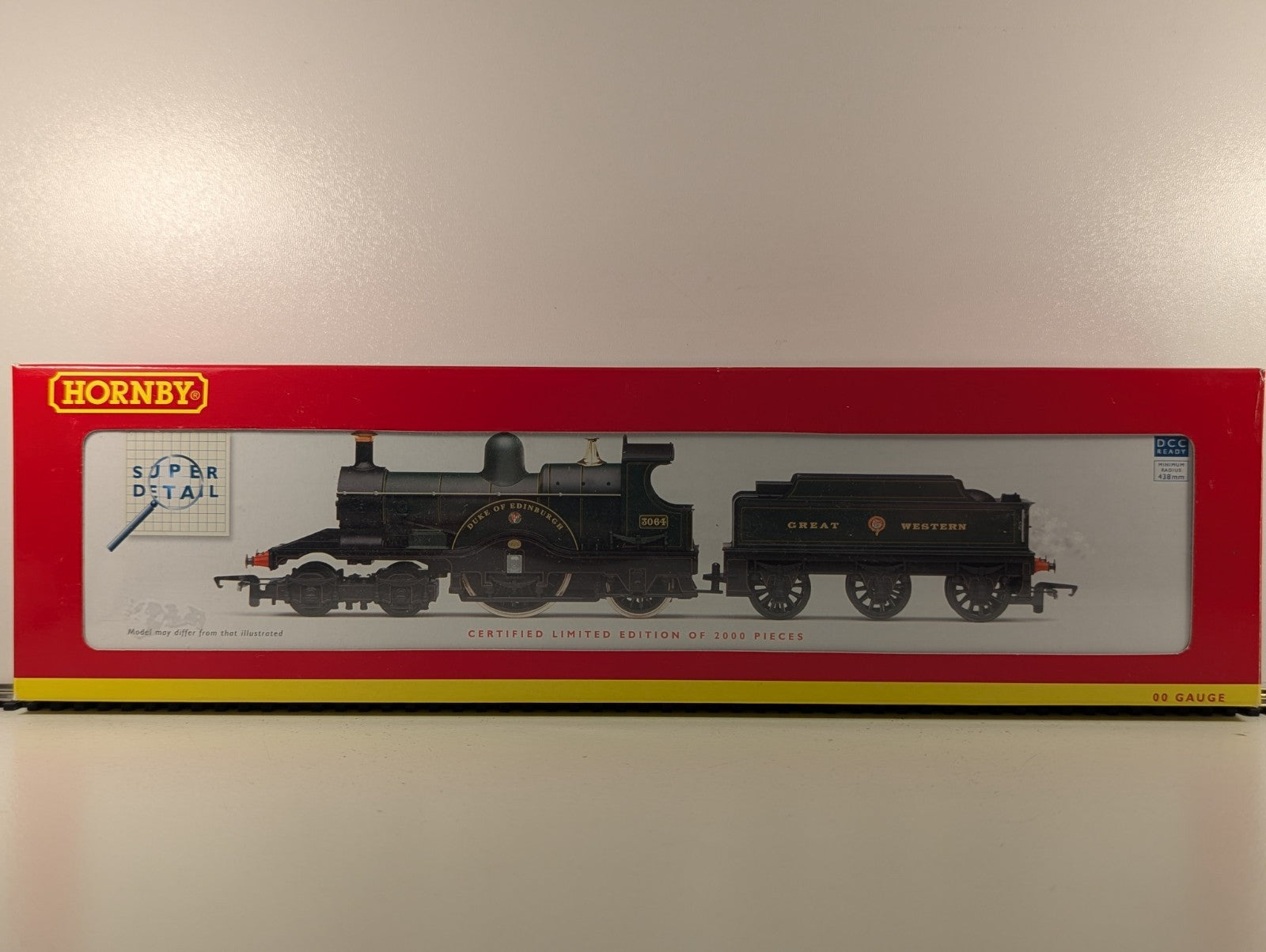 Hornby OO Gauge GWR Dean Single 4-2-2 'Duke of Edinburgh' Steam Loco
