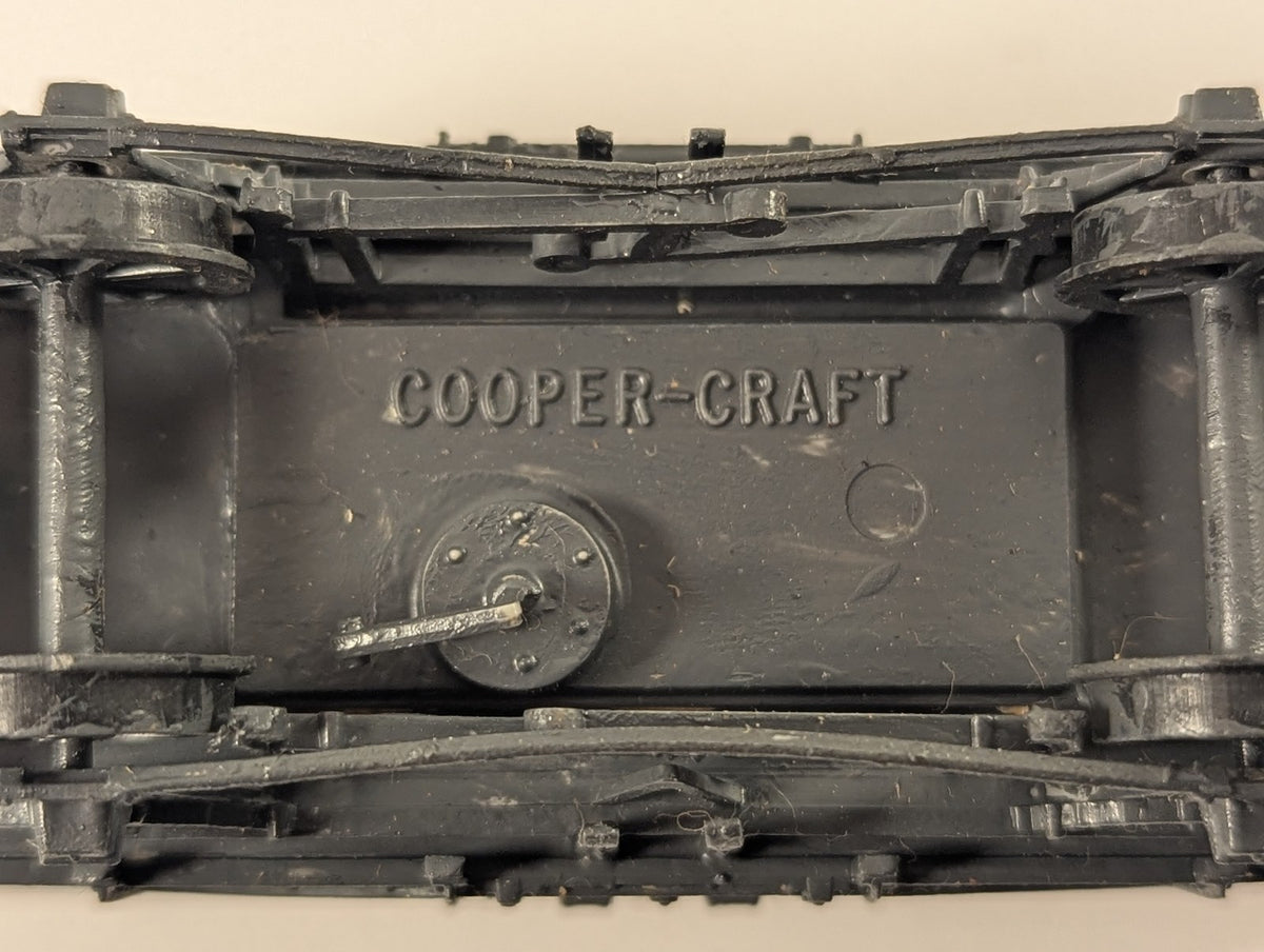 Cooper-Craft OO Gauge GWR Large Cattle Wagon Goods Wagon 38266 GWR Grey