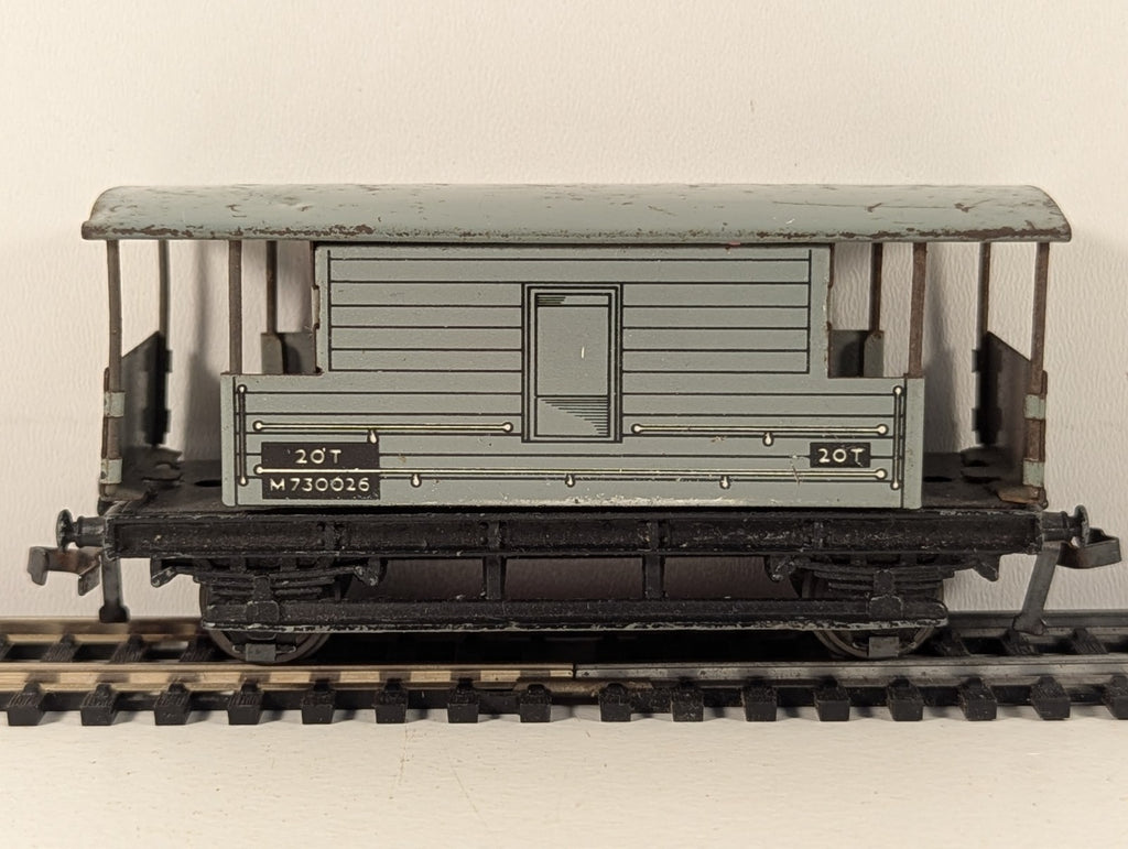 Hornby Dublo OO Gauge BR 20 Ton Goods Brake Van