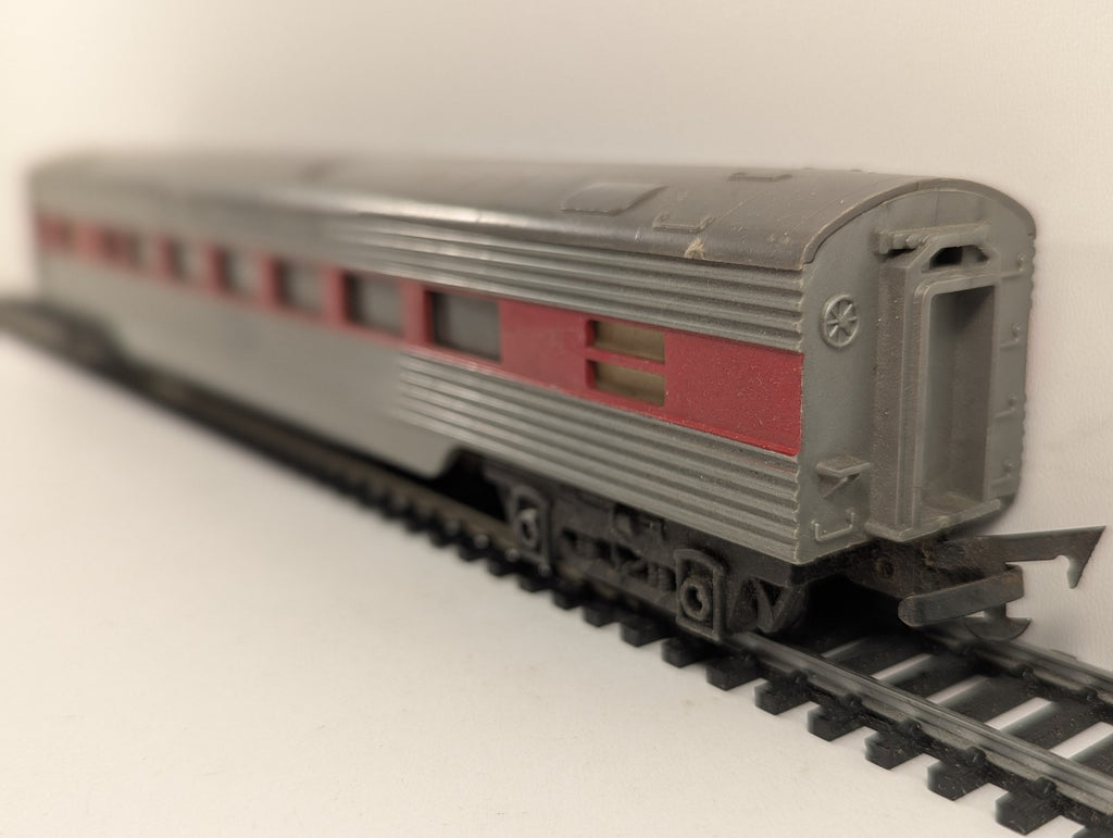 Tri-ang OO Gauge Transcontinental Passenger Coach 10724