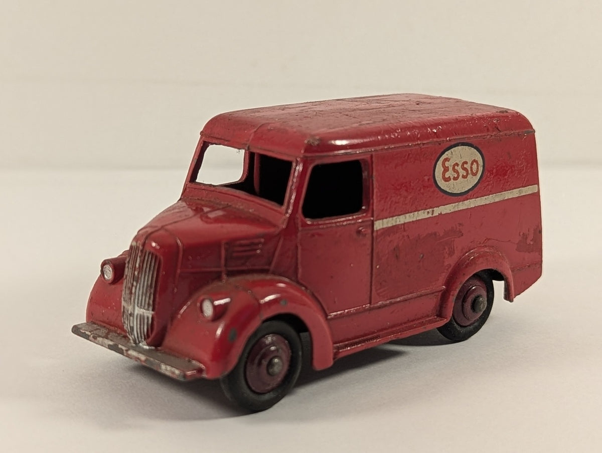 Dinky Toys Trojan Van Die-cast Van Esso
