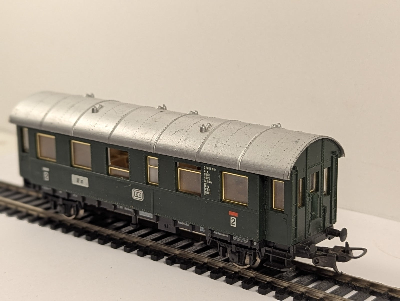 Lima 309153 HO Gauge 2nd Class Passenger Coach