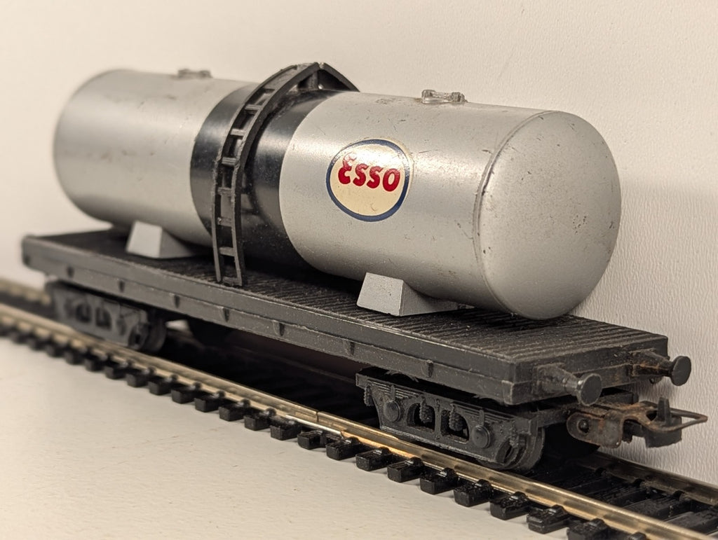 Lima OO Gauge Grey Esso Tank Wagon