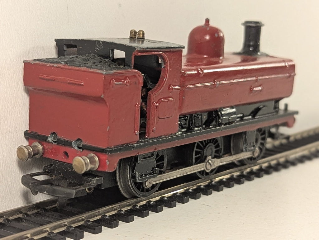 Gaiety Models OO Gauge Pannier Tank 0-6-0 - Repainted London Transport Red