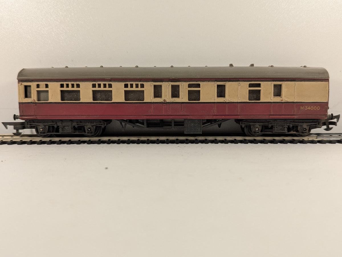 Tri-ang OO Gauge BR Mk1 Brake Second Coach Passenger Coach M34000