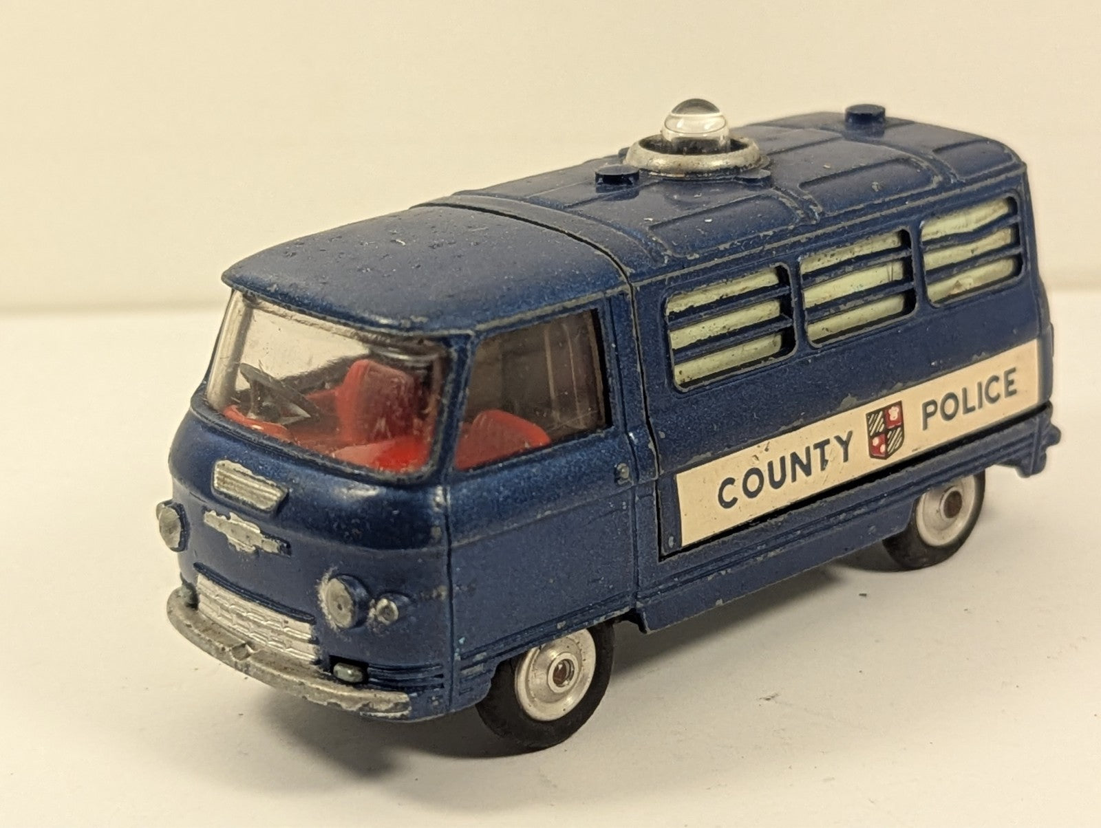 Corgi Toys 464 Commer County Police Van 1:43 Scale