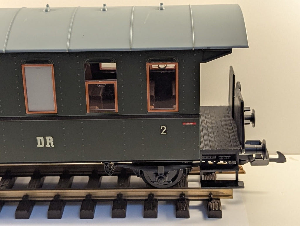 PIKO 37926 G Scale DR Passenger Coach 2nd Class