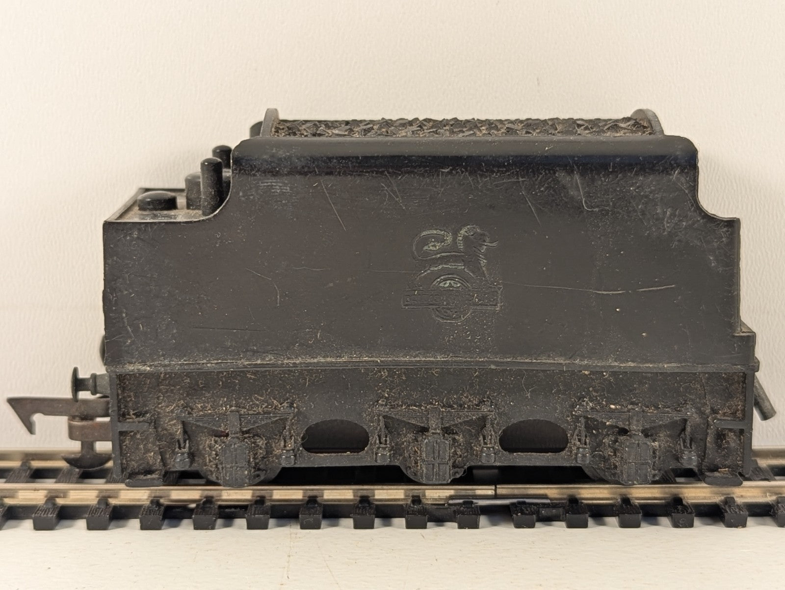 Tri-ang OO Gauge Princess Victoria Tender BR Black - Spares/Repairs