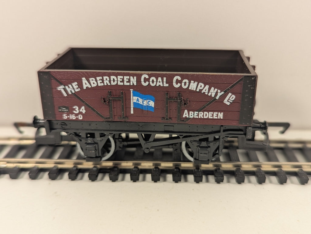Hornby R6030 OO Aberdeen Coal Co 5 Plank Wagon