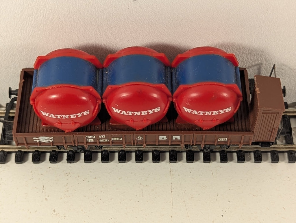 Lima 2822 Watneys Barrel Wagon OO/H0 Gauge - Missing Coupling