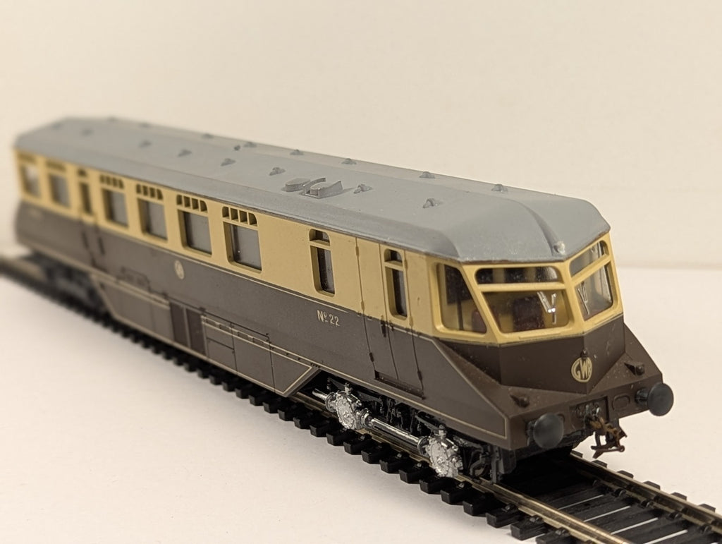 Lima OO Gauge GWR Diesel Railcar No. 22 Chocolate & Cream - Boxed
