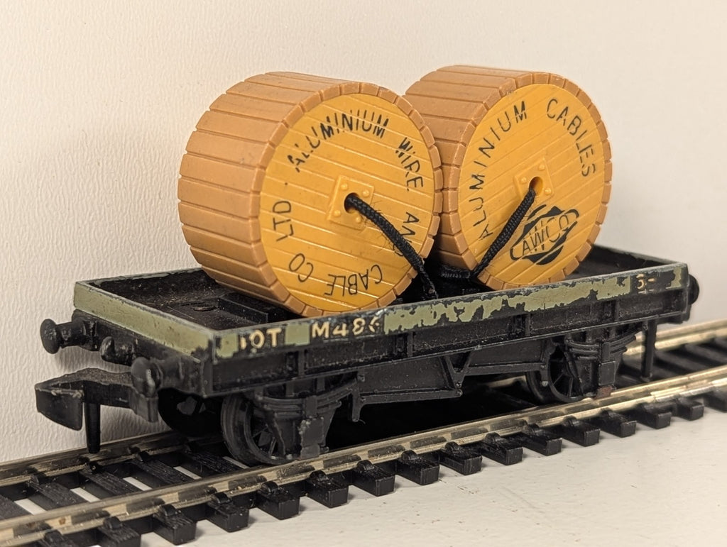 Hornby Dublo 32086 OO Gauge 3-Rail Low-Sided Wagon Cable Load