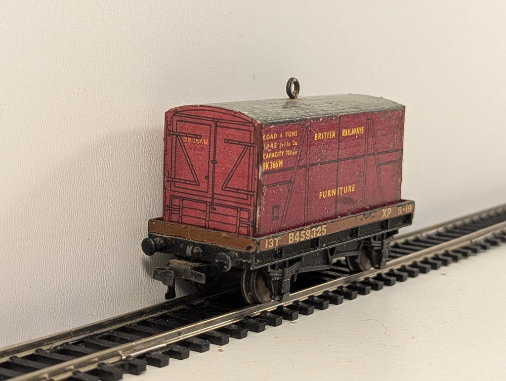 HornbyDublo 32087 OO Gauge Low-SidedWagon D.1 with BR FurnitureContainer - Boxed