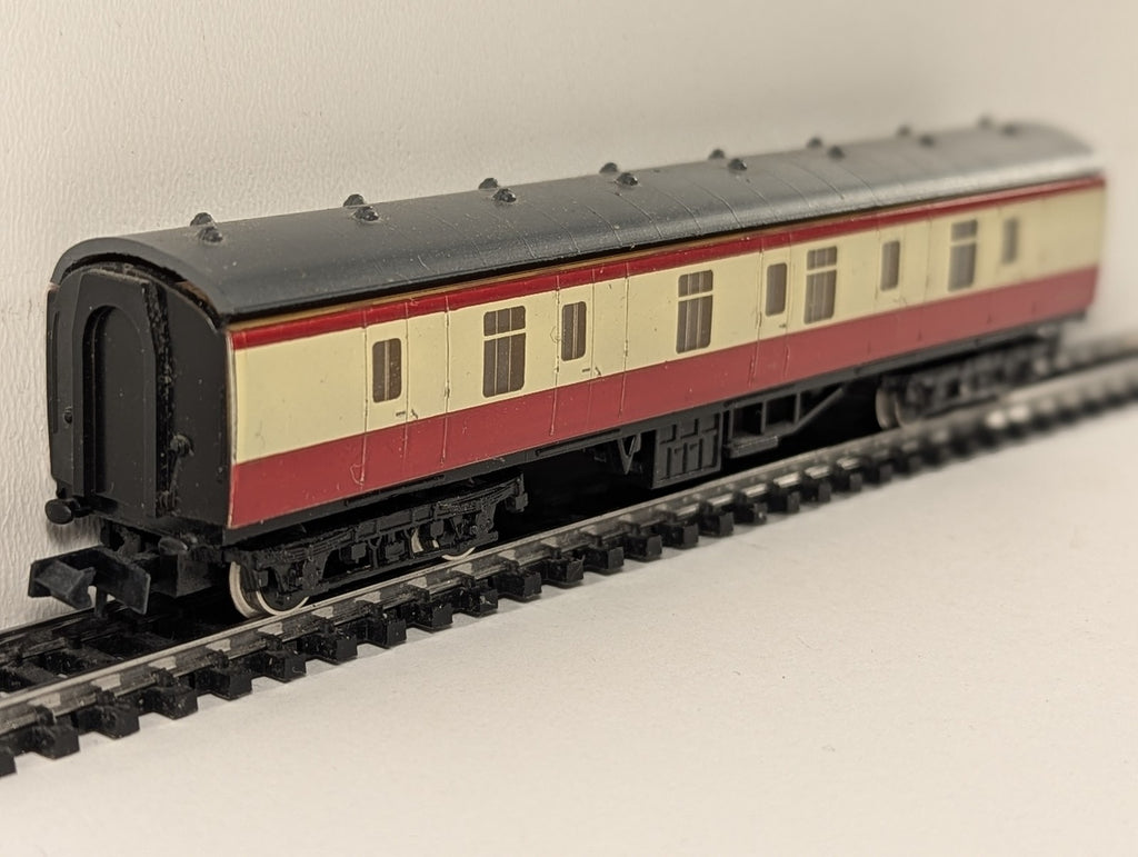 Graham Farish N Gauge BR Mk1 Corridor Coach Passenger Coach W 80657