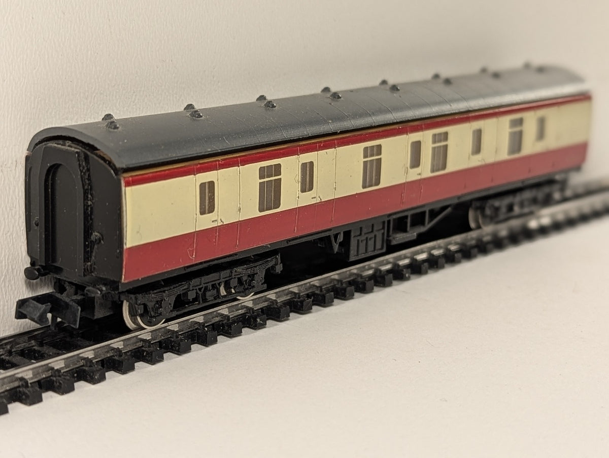 Graham Farish N Gauge BR Mk1 Corridor Coach Passenger Coach W 80657