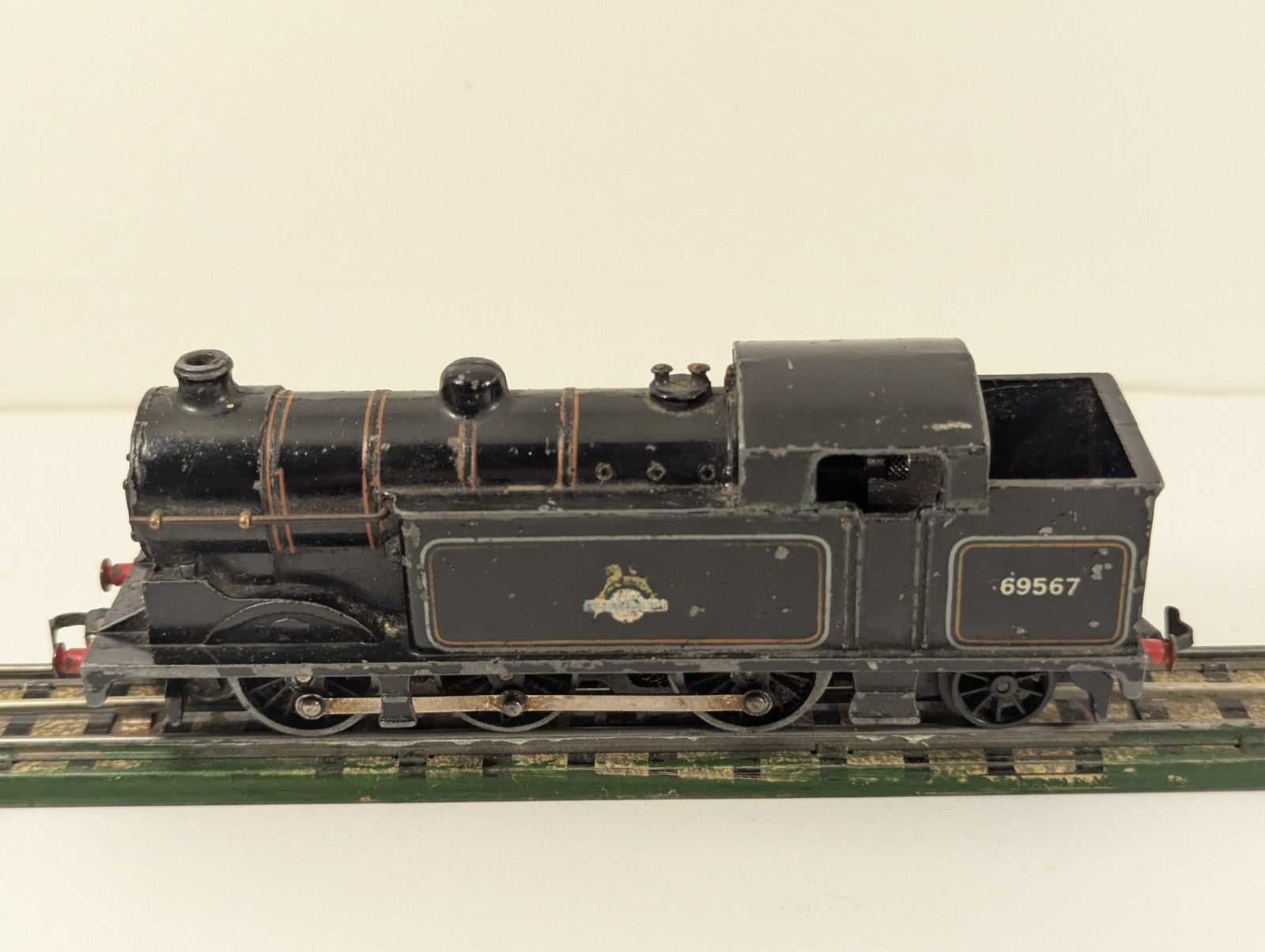 Hornby Dublo EDL17 Class N2 0-6-2T BR Black 69567  - 3 Rail