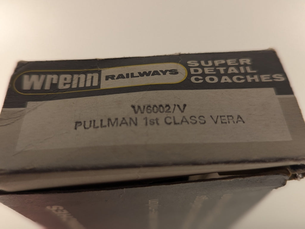 Wrenn W6002V Pullman Parlour First "Vera" Brighton Belle Coach OO Gauge - Boxed