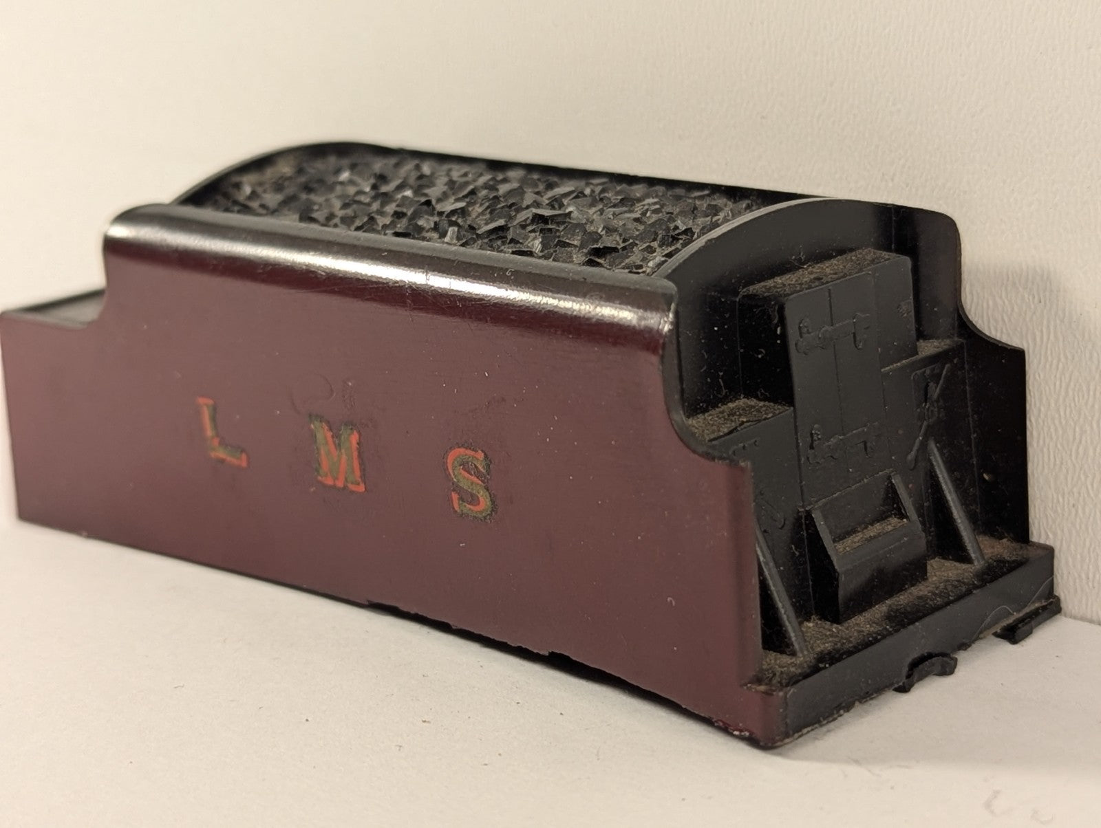 Hornby OO Gauge LMS Stanier Tender Shell LMS Maroon - Spares/Repairs
