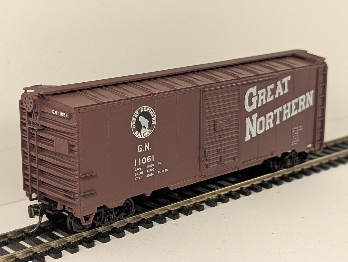 HO Gauge 40ft Standard Boxcar 11061 Great Northern
