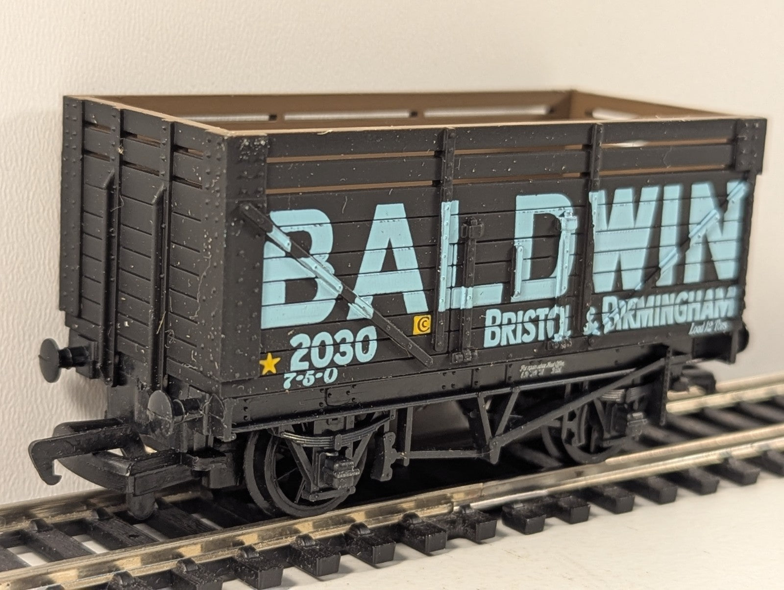 Mainline Railways 37409 OO Gauge Coke Wagon “Baldwin”