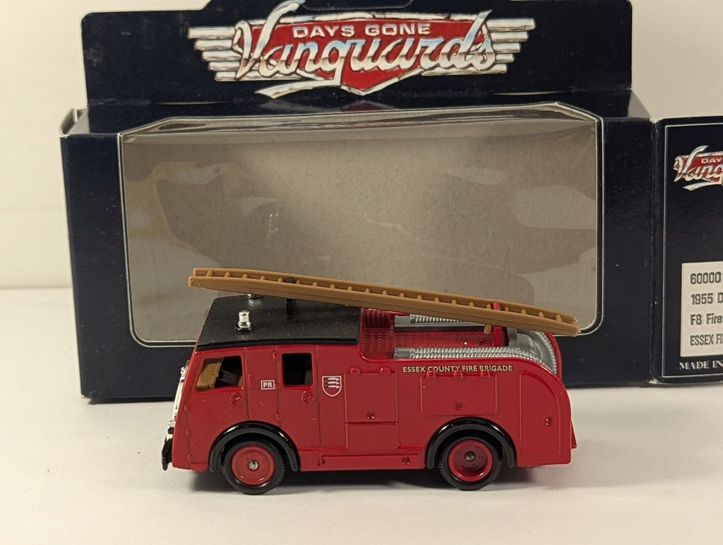 Vanguards 1:43 1955 Dennis F8 Fire Engine Die-cast Fire Engine