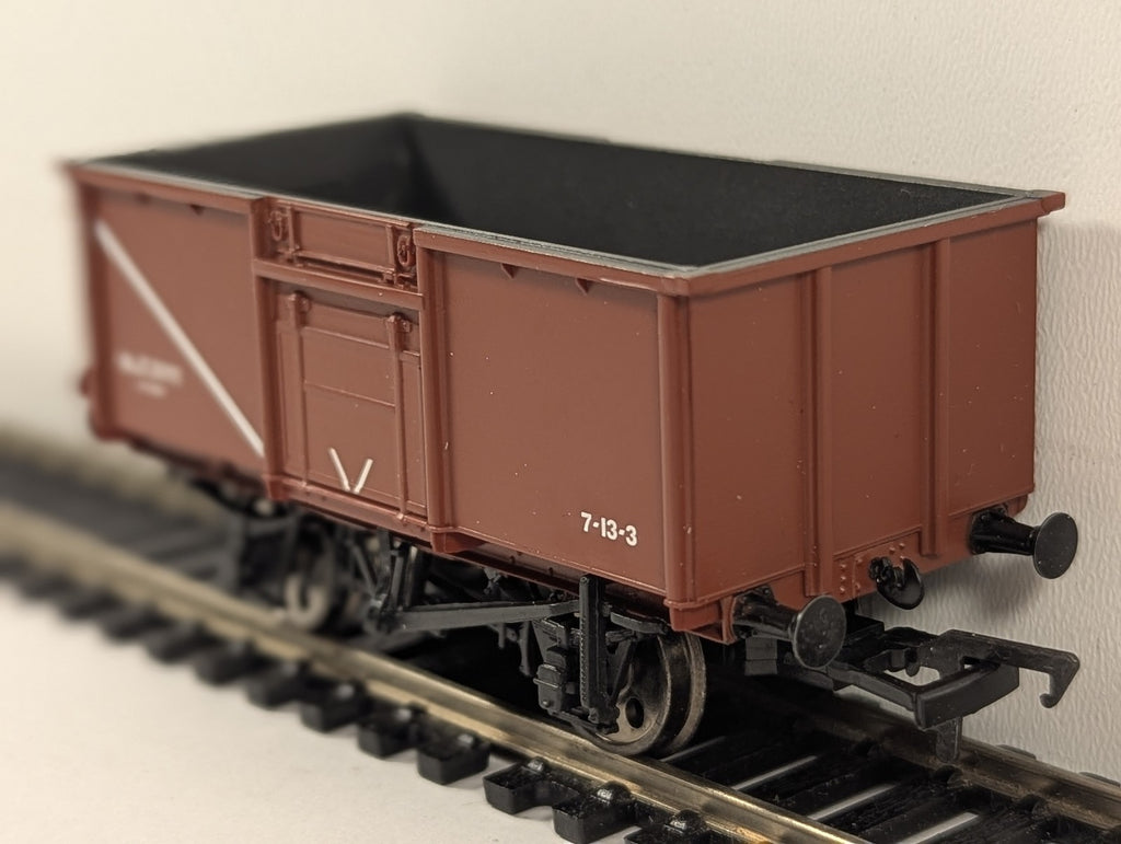 Bachmann OO Gauge 16T Steel Mineral Wagon Goods Wagon M.o.T. 33111 MoT Bauxite