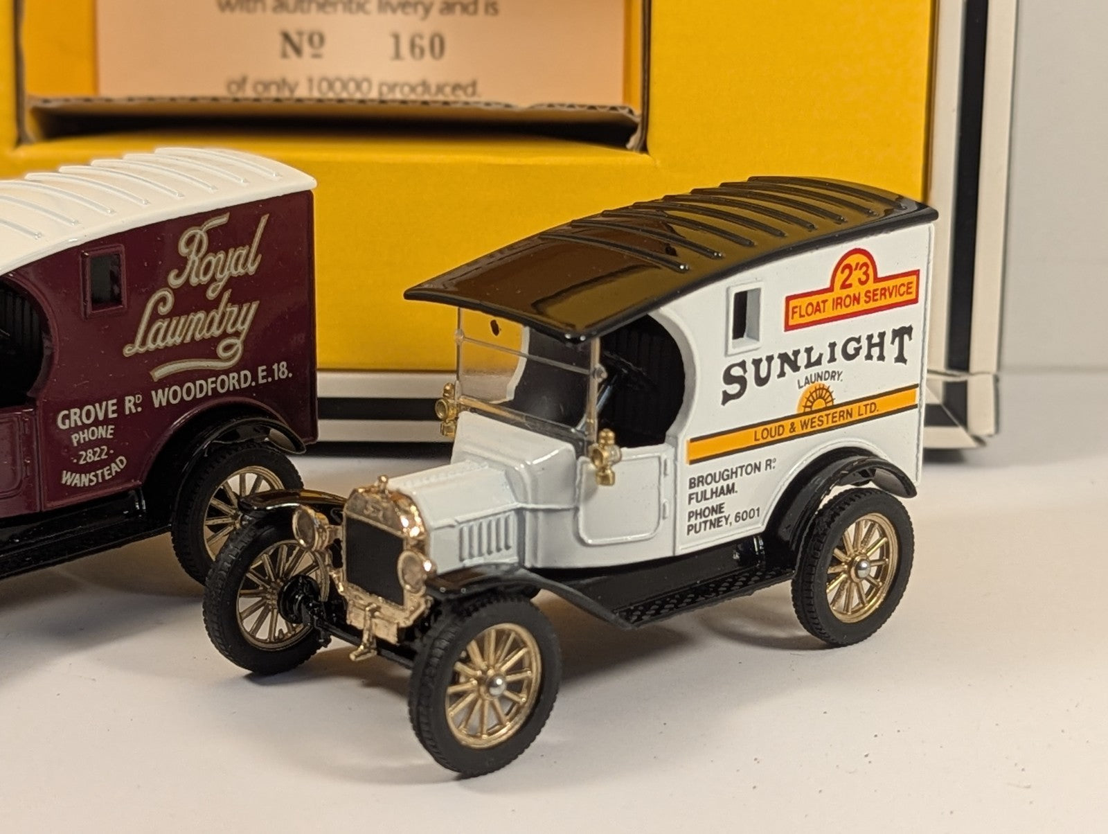 Lledo Ford Model T Van Set Royal Laundry and Sunlight Laundry Limited Edition
