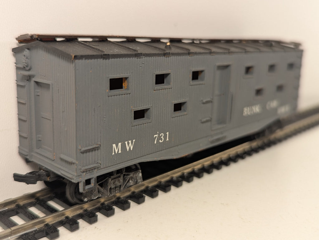 MDC Roundhouse HO Scale MOW Bunk Car MW 731 Grey
