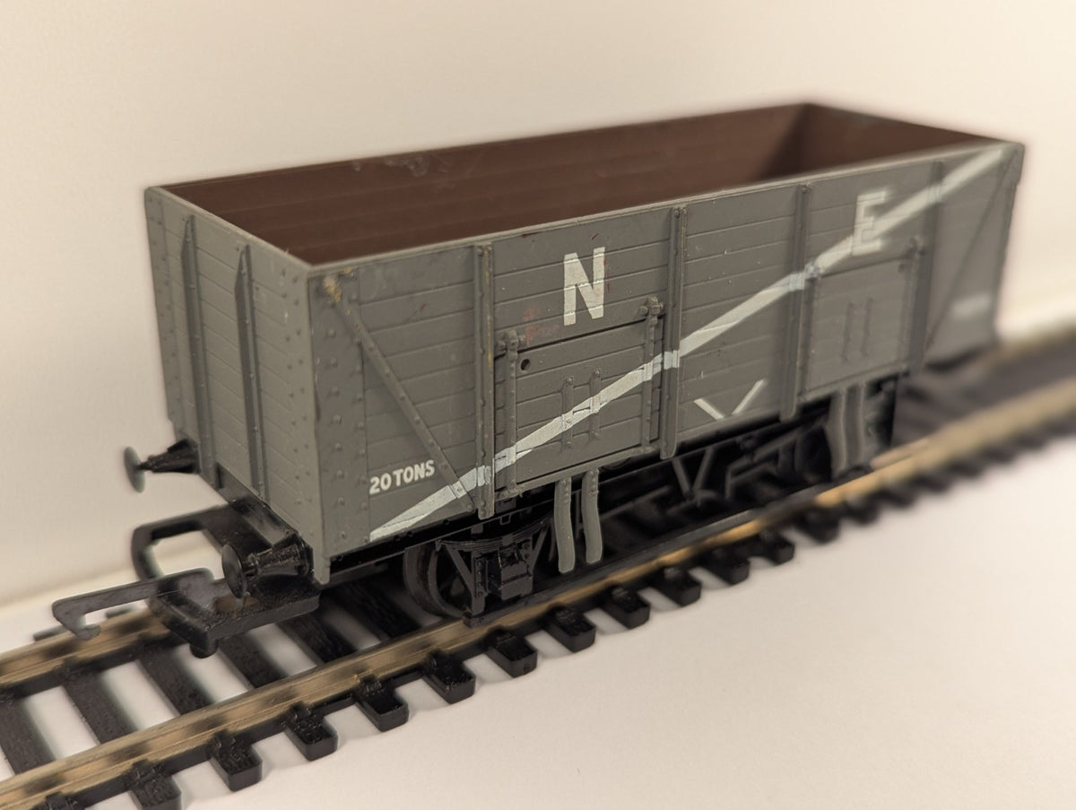 Airfix / GMR 54369-3 OO Gauge 20-Ton Mineral Wagon – LNER Grey