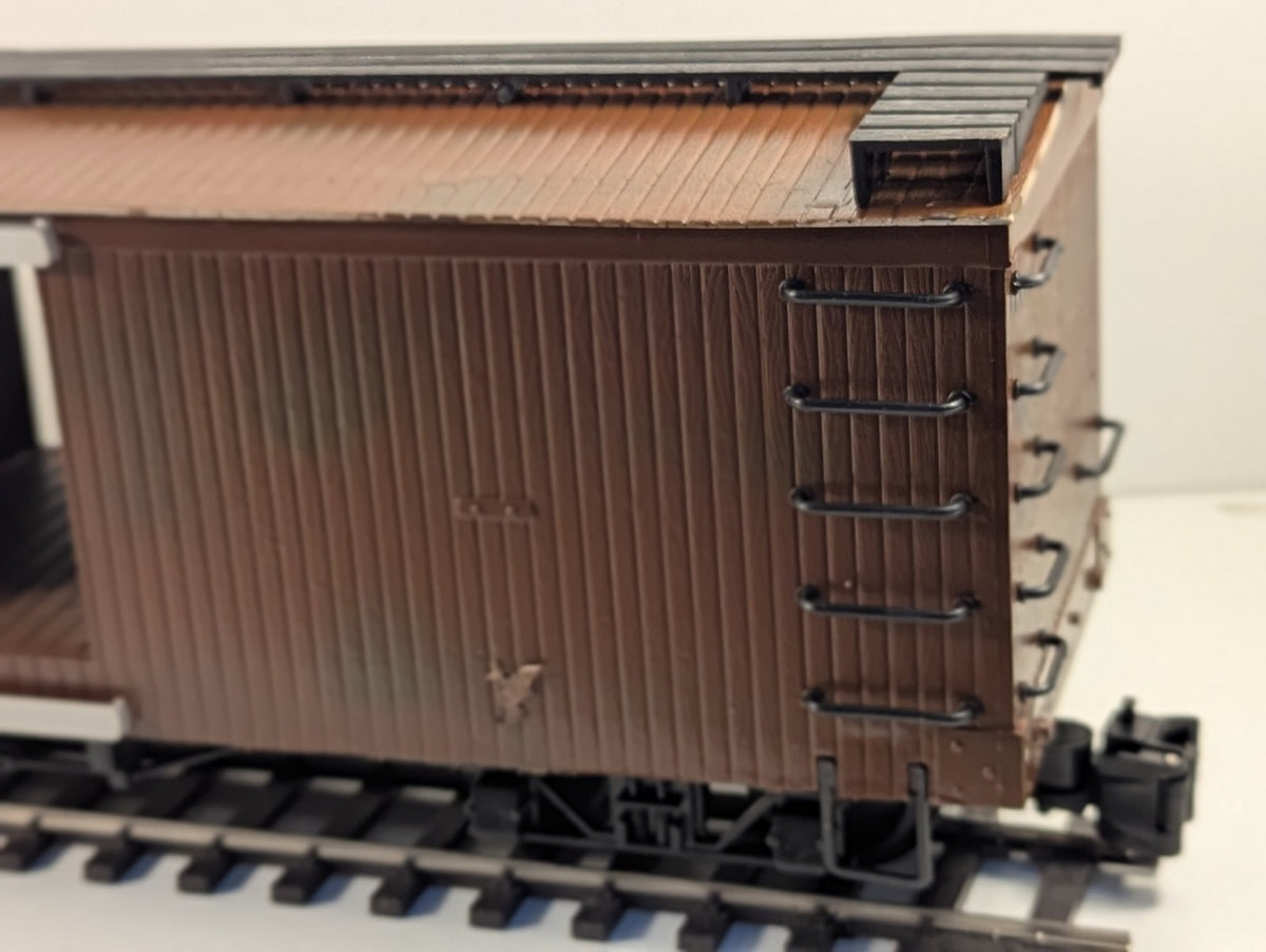 Bachmann Big Haulers 98903 G Gauge Wooden Boxcar Kit - built