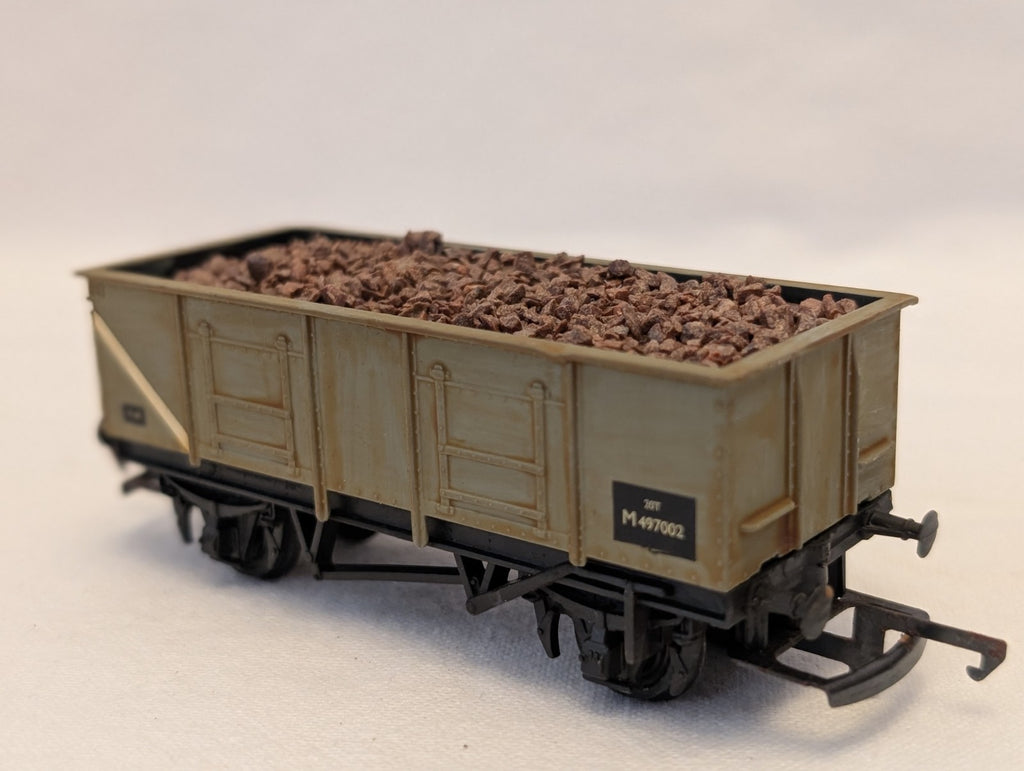 Hornby OO Gauge 21 Ton Mineral Wagon Goods Wagon M497002 BR Grey
