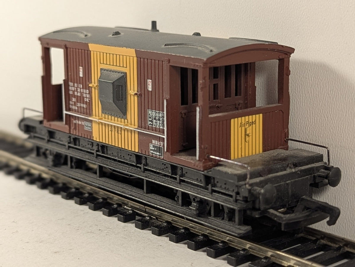 Bachmann OO Gauge BR 20 Ton Brake Van B955136 BR Bauxite 33-825