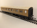 Hornby R745 LNER Corridor Full Third Coach 1010 – OO Gauge