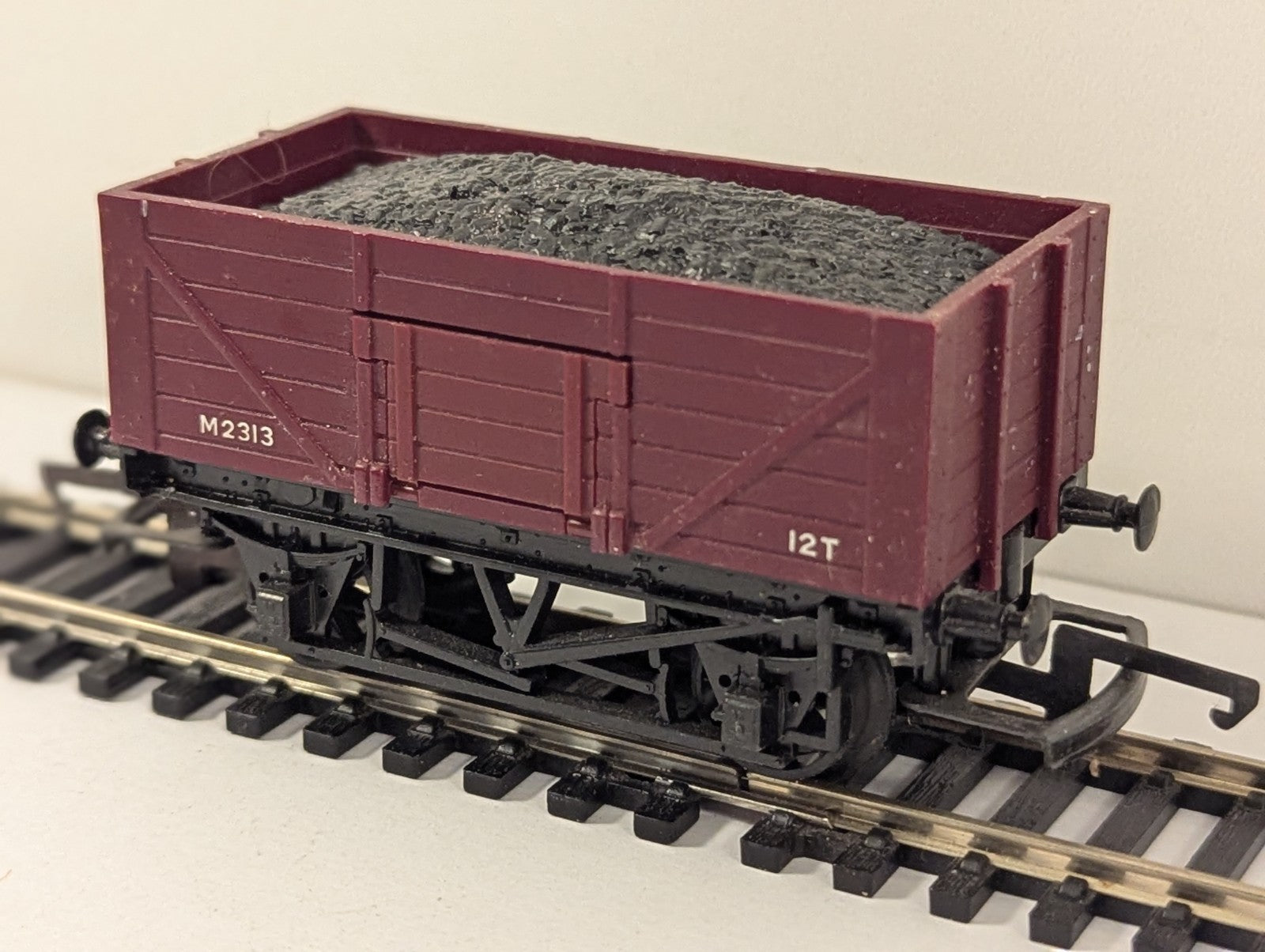 Tri-ang OO Gauge R112 Goods Truck with Drop Doors