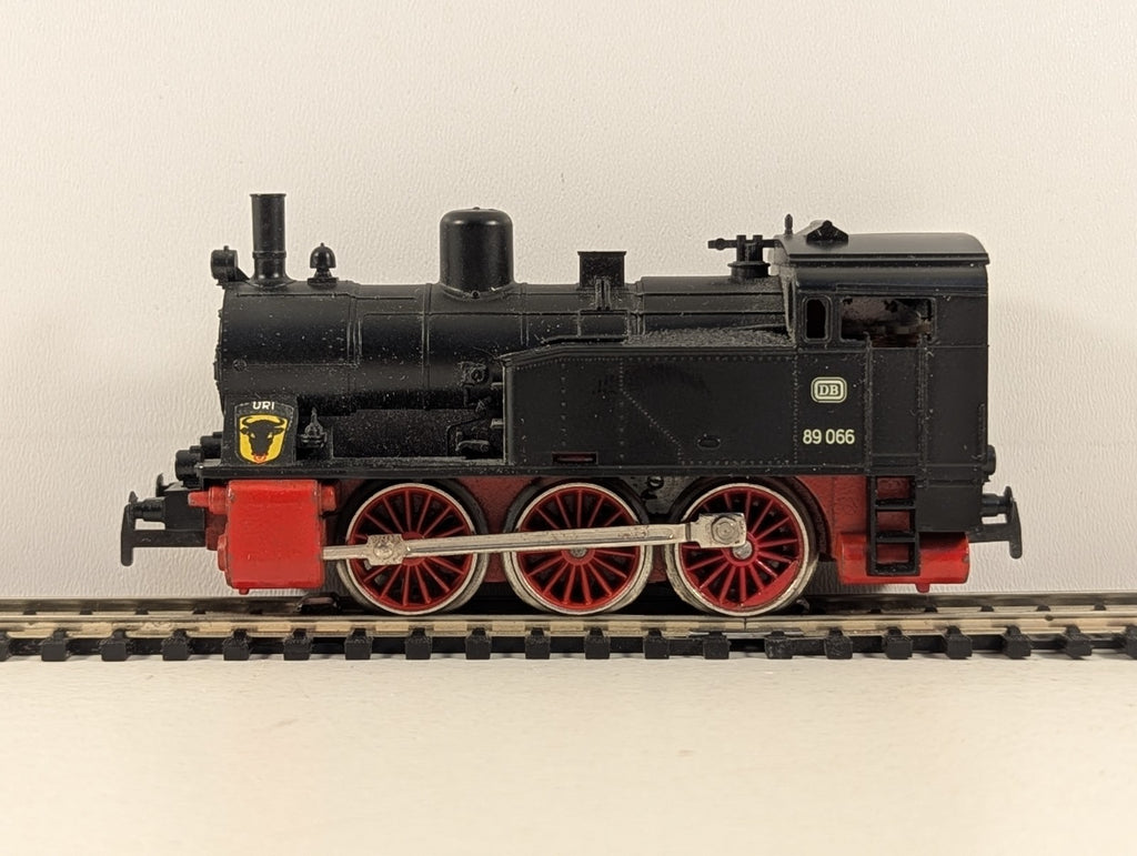 Märklin H0 Gauge DB Class BR 74 No. 74 701 Steam Locomotive - 3 Rail Boxed