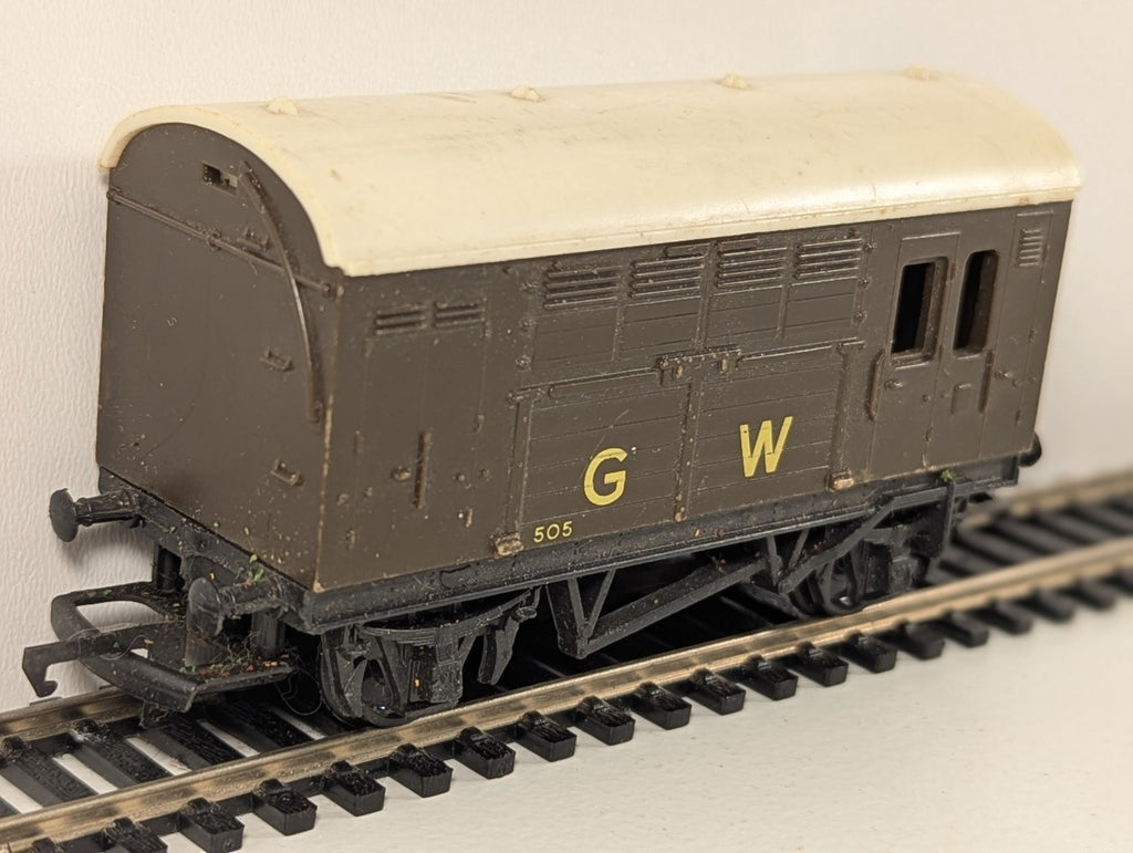 Tri-ang / Hornby R.123 OO Gauge GWR Horse Box