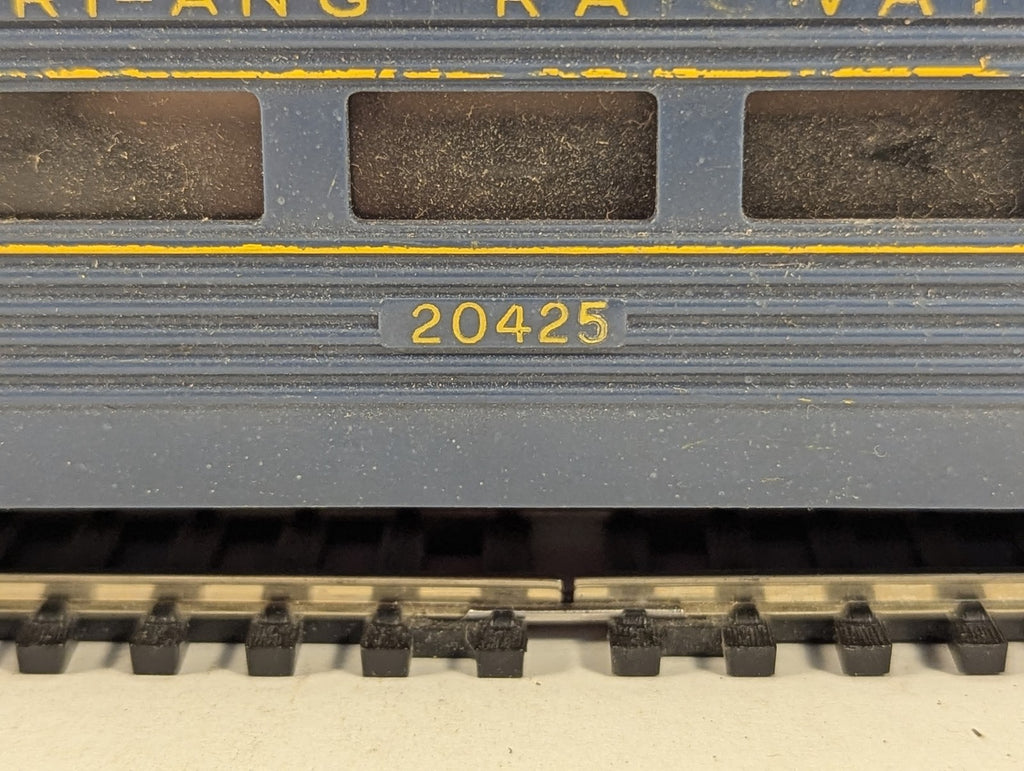 Triang Vista Dome Coach finished in Transcontinental Blue & Yellow livery.