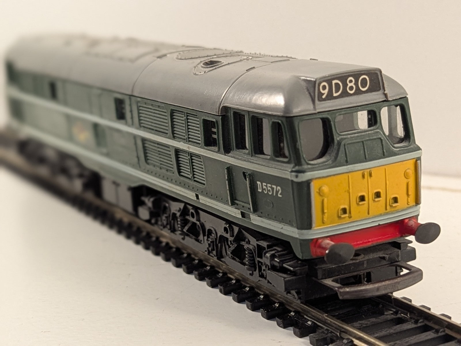 Hornby R357 OO Gauge BR Class 31 Diesel BR Green
